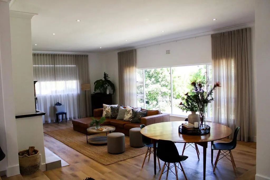 Holiday home Luxury Poolside Villa Irene Cape Town South Africa