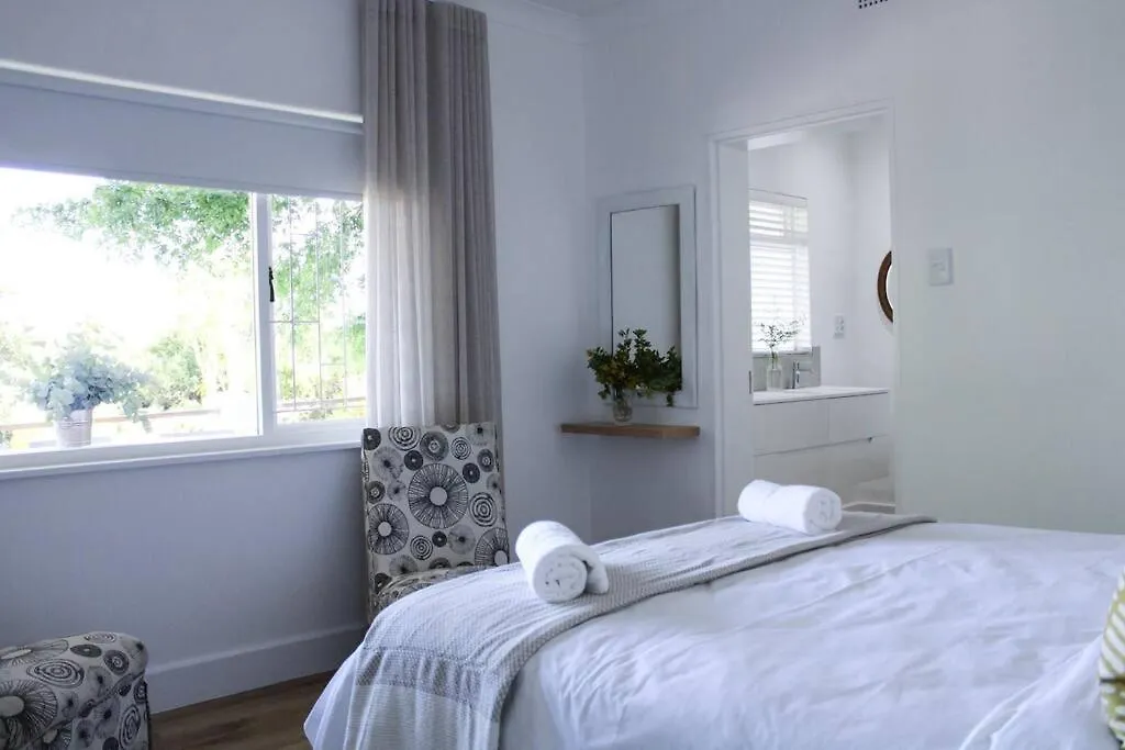 Luxury Poolside Villa Irene Cape Town