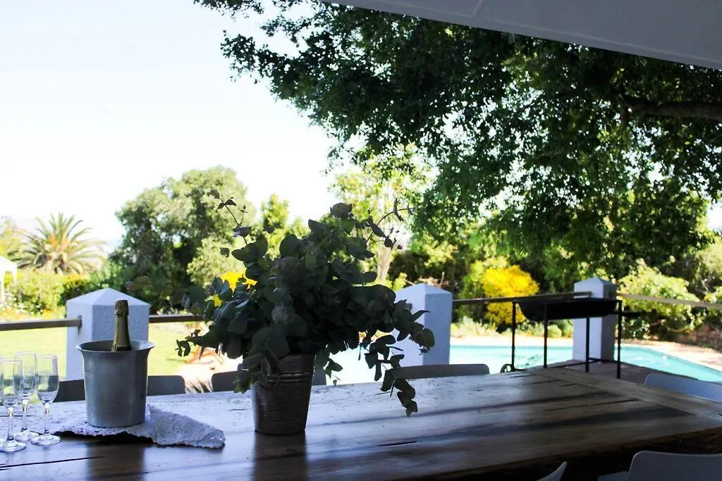Luxury Poolside Villa Irene Cape Town 0*,